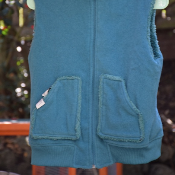 Carol Rose Turquoise Fuzzy Warm Vest - Picture 8 of 8